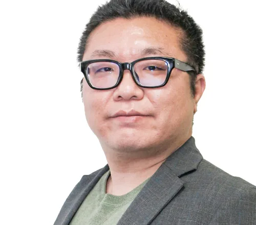 株式会社アイフラッグ 橋本 卓磨